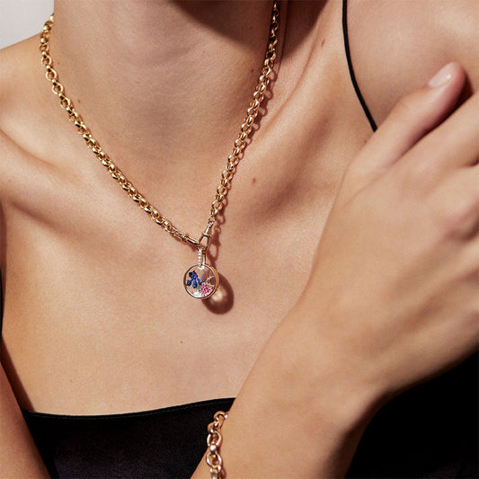 Retro Chic -medaljonki kaulakoru